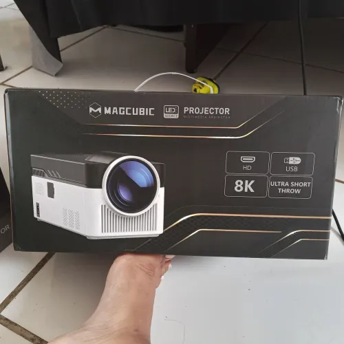 Projetores Magcubic