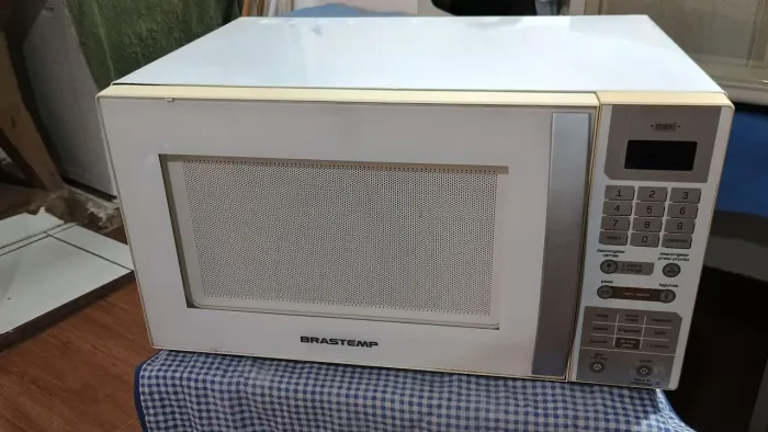 Microondas Brastemp 30- Litros Usado