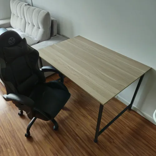 Mesa e cadeira para sair rápido