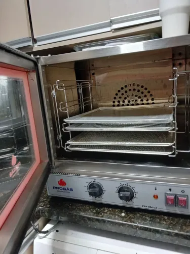 Forno Elétrico Progás Turbo Fast Oven PRP-004 127V Rosa