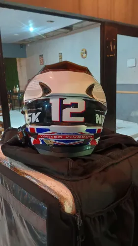 Capacete Norisk País Reino Unido