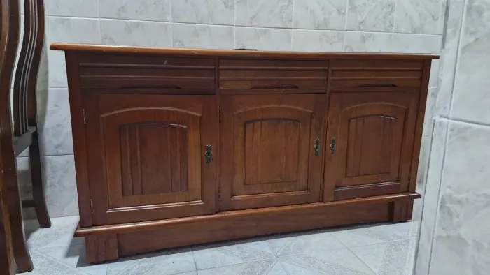 Móvel Buffet de Madeira Maciça