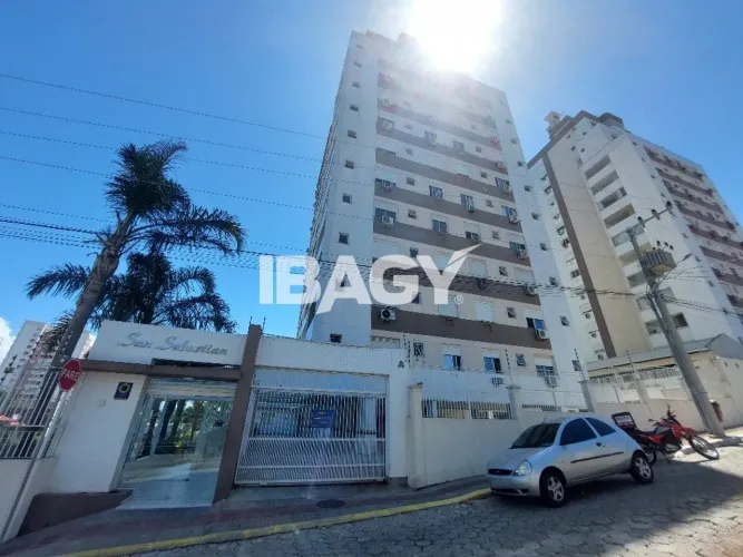 Excelente Apartamento 3 dormitório(s) em Barreiros - São José