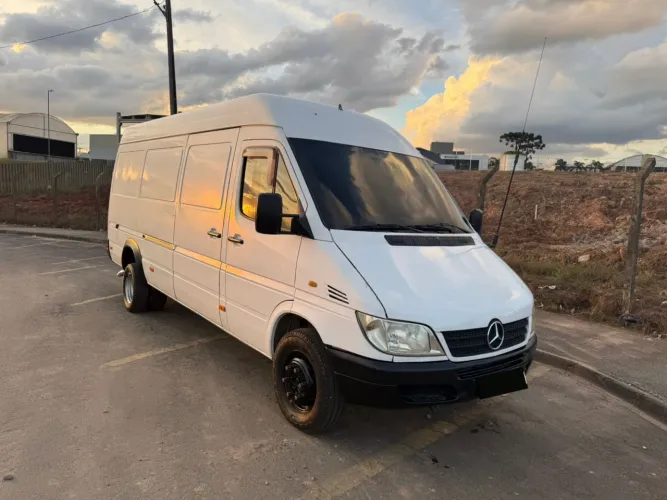 Mercedes-Benz Sprinter 413 Furgão Longo T.alto Diesel 2005