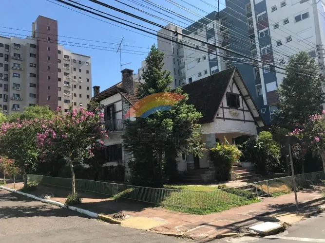 Casa Residencial no bairro Vila Rosa