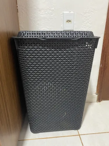 Cesto de roupa suja