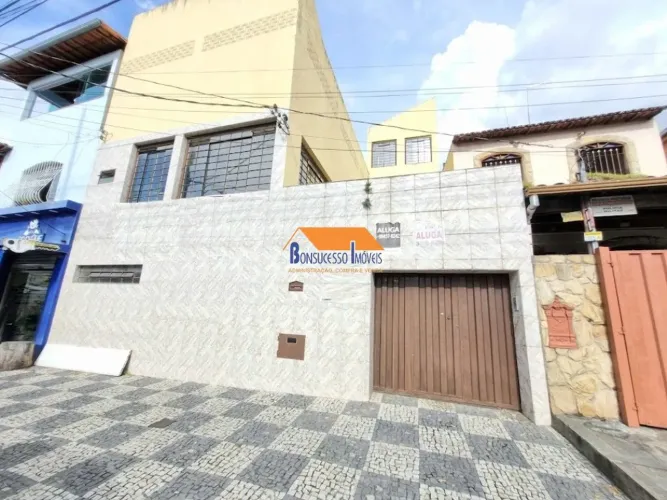 Prédio Comercial de 8 quartos no bairro Renascença
