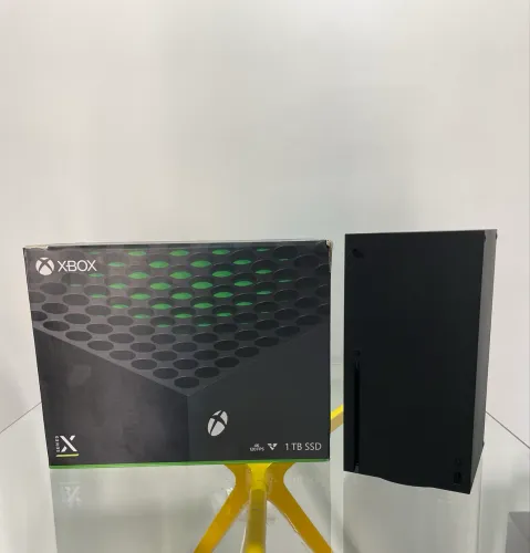 XBOX SERIES X 1 TB - EXCELENTE ESTADO- SEM DEFEITO