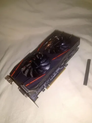 Placa de vídeo Radeon RX 580 4G RGB