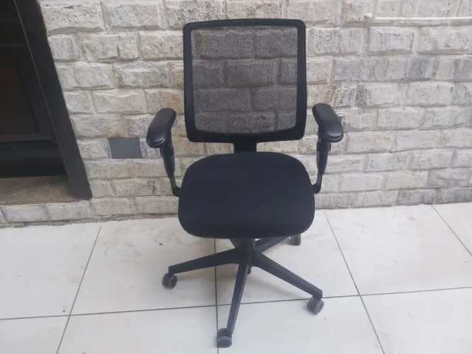 Cadeira de Escritório Giratória FLEXFORM