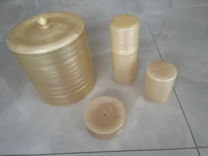 Conjunto para banheiro em resina