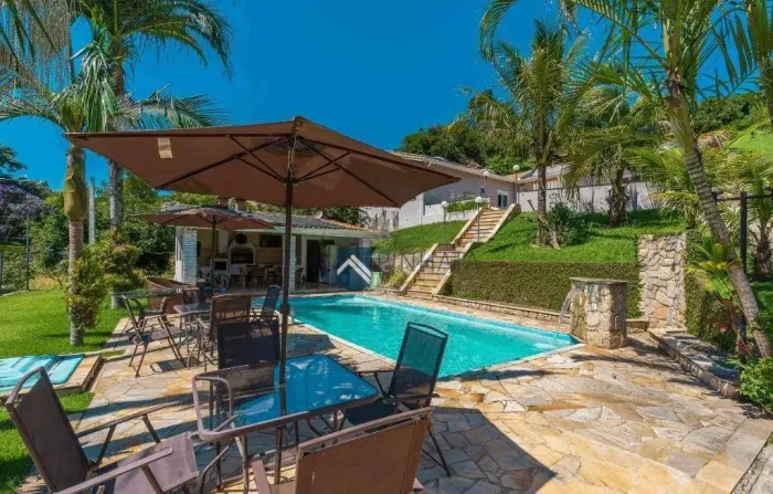 Casa com 4 quartos à venda, 384 m² por R$ 2.096.000 - Condomínio Santa Fé - Vinhedo/SP