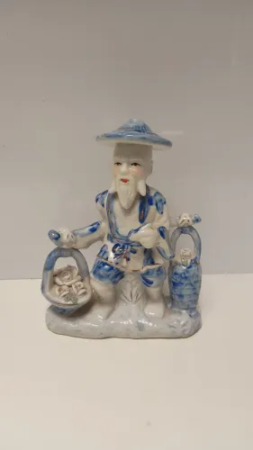 antiga estatueta de porcelana chinesa - 16 x 12 cm