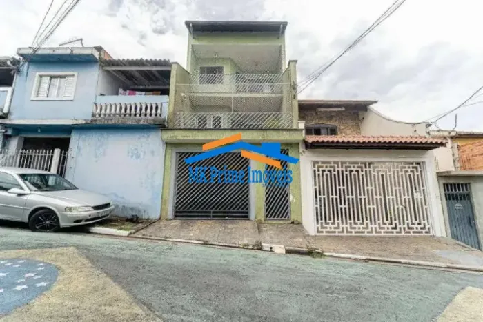 Casa Sobrado à Venda em Cipava  Osasco/SP | 4 Quartos, 1 Suíte, 311m²