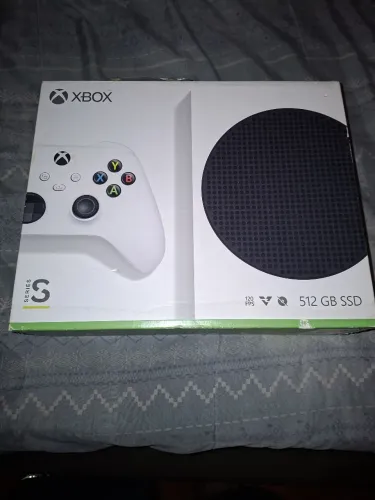 Vende-se Xbox Séries S