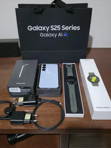 Kit samsung S25 + smartwatch 7 bt - novíssimos sem detalhes