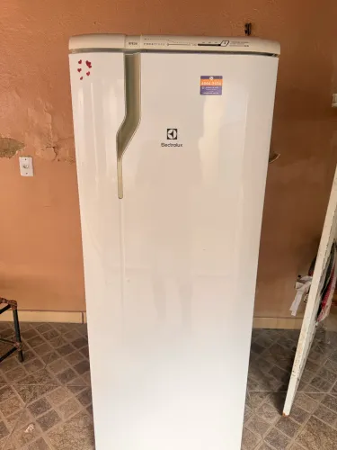 Geladeira Eletrolux frost free