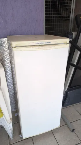 Freezer Electrolux Prosdócimo