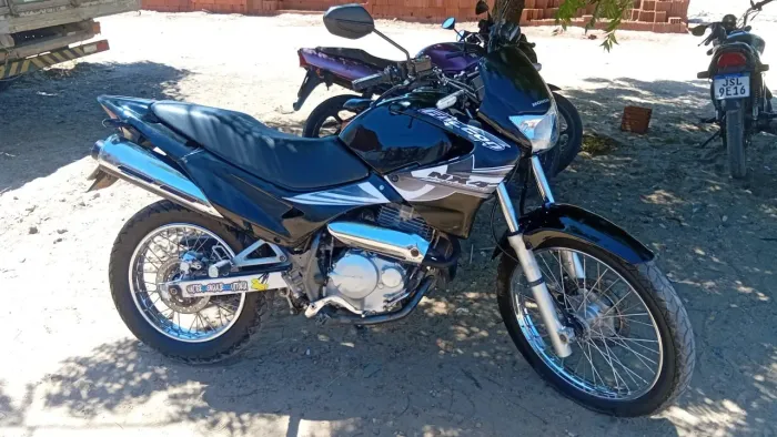 Moto Falco nx 4
