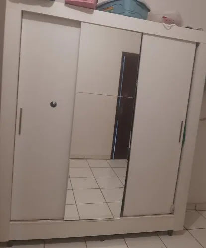 Guarda roupa