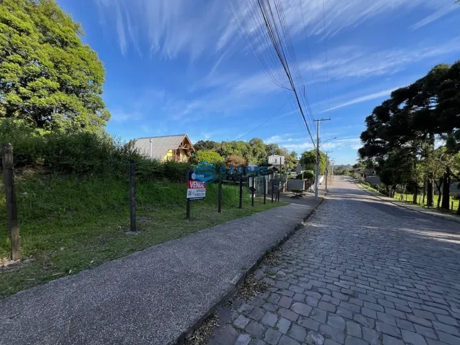 Terreno a venda bairro Cruzeiro esquina com 643m²