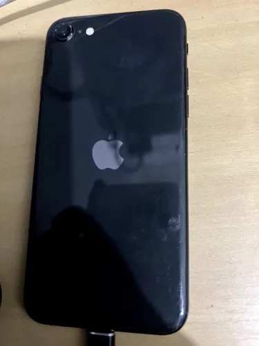 Apple iPhone SE Segunda Geração 