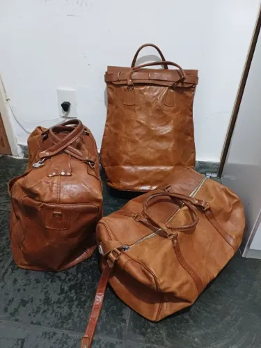 Conjunto de Mala de viagem de couro, vintage (realmente antigas), em perfeito estado