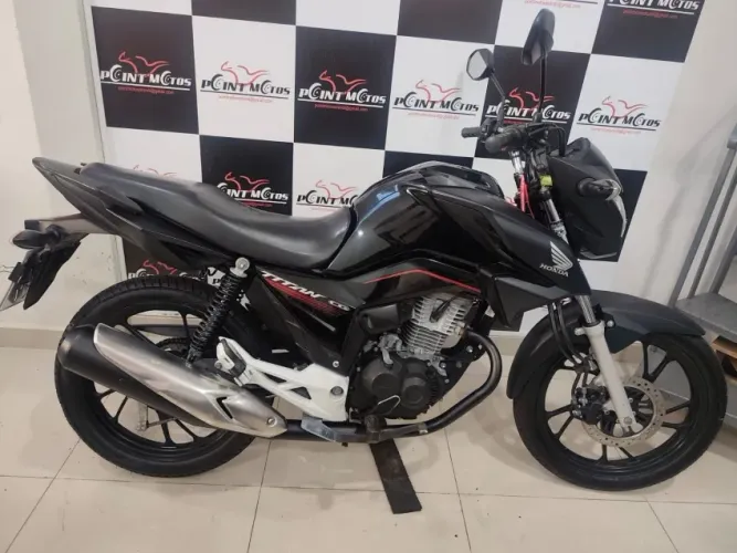 Titan 160 top de linha toda revisada em ótimo estado conservação