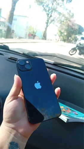 iPhone 13