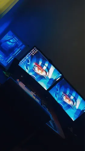 PC GAMER RTX5050 RAY TRACIN,32GB RAM ,troco em moto 
