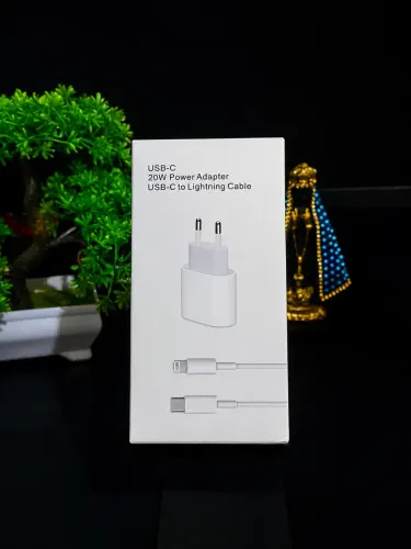 4 Kit carregador USB-C 20W + Cabo Lightning