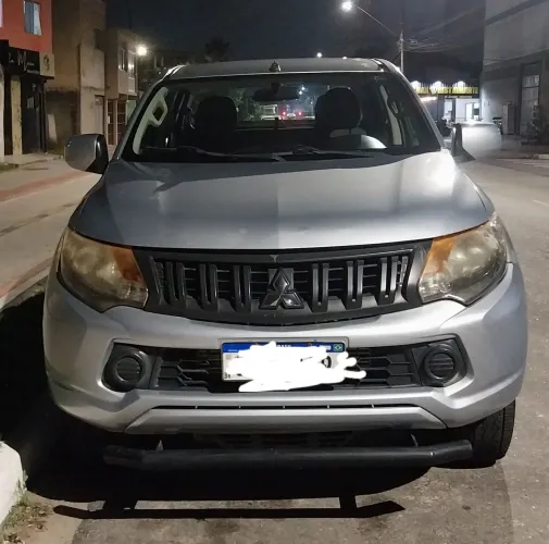 Mitsubishi L200 Triton Sport GLX 2.4 CD Diesel Mec. 2019