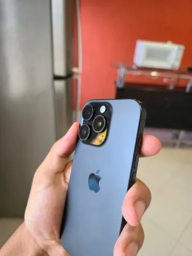 iPhone 16 pro 