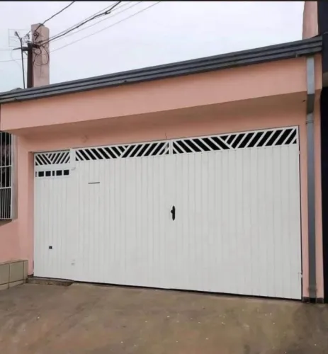 J.F casa em CARAPICUÍBA
