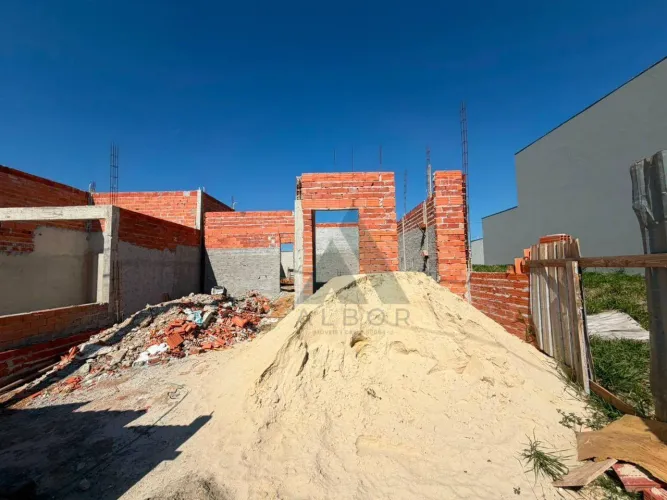 Casa com piscina à Venda no Residencial Tivolli- Itapetininga/SP