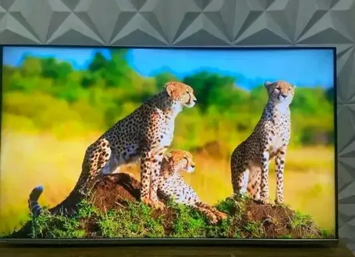 Vendo TV Samsung smart 4k semi nova 47 polegadas 