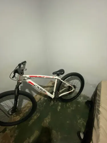 Relógio e bike