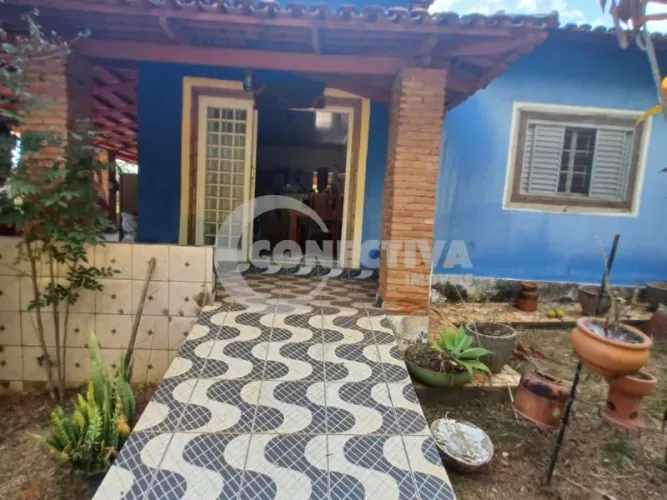 Chácara à Venda em Santa Bárbara de Goiás no Condomínio Estância Alto da Serra - 3.000m²