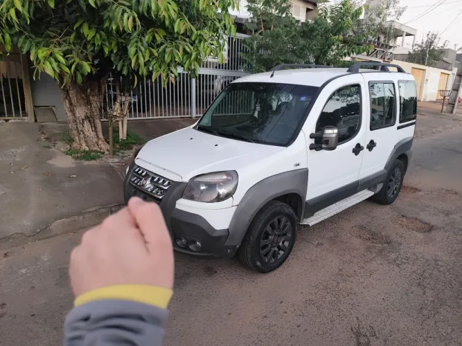 Fiat Doblo Adv/adv Tryon/locker 1.8 Flex 2017