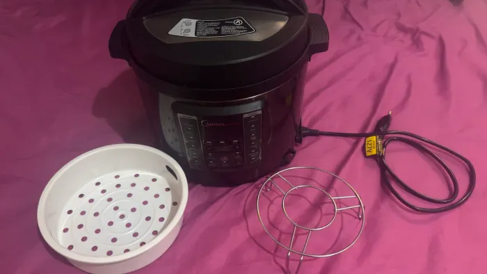Panela de Pressão Elétrica Midea