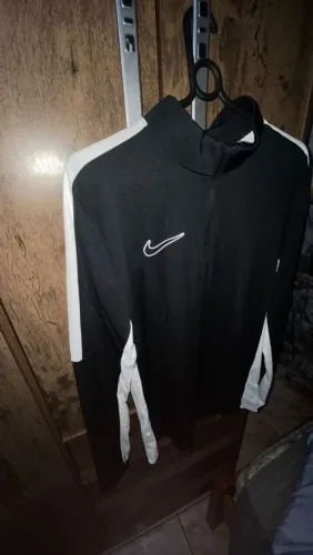 Corta vento da nike