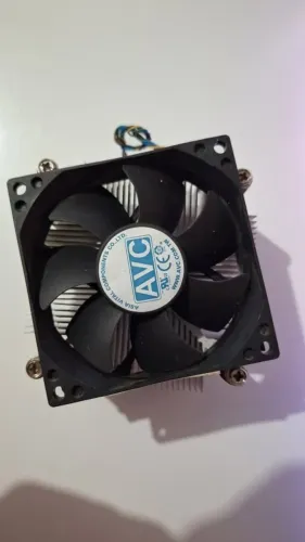 Cooler Para Processador Intel LGA 1155 / 1151 / 1150 (Fixação por Parafuso)