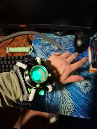 ? Relógio Omnitrix Ben 10 (Edição Luxo) - Com Luzes e Sons!