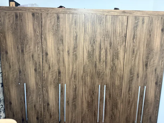 Guarda Roupa 8 portas