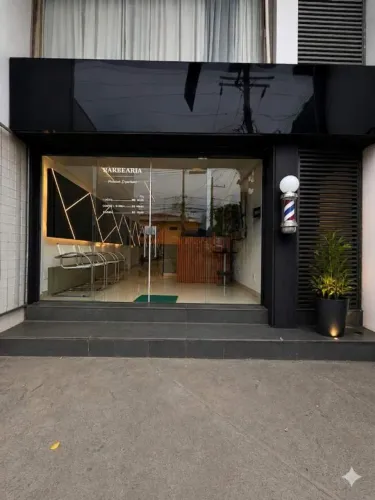 Salão Comercial para Locação em Sorocaba, Vila Hortência, 2 banheiros, 5 vagas