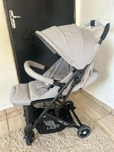 Carrinho de bebê litet oppa Fisher price dobravel viagem
