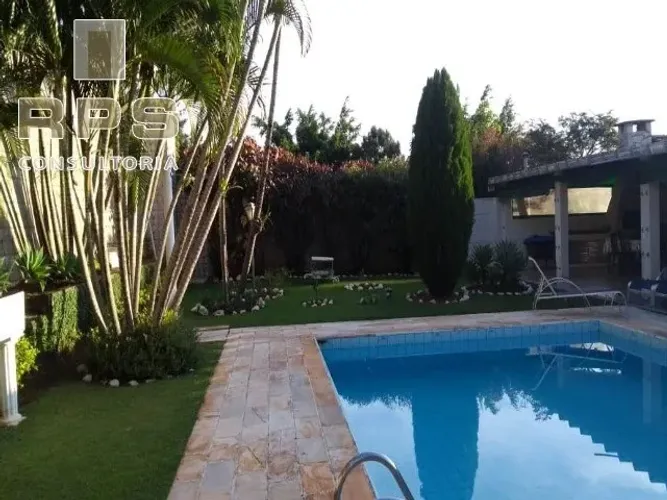 Casa em Condomínio para Venda em Atibaia Condomínio Flamboyant