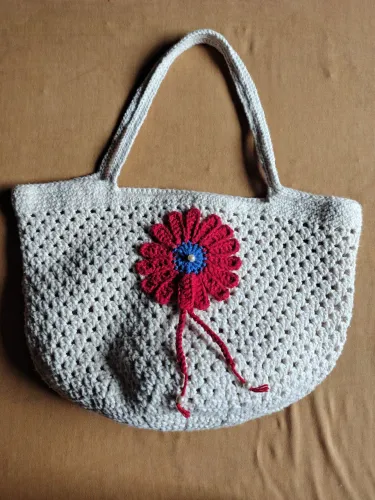 Bolsa Estrela em Crochê
