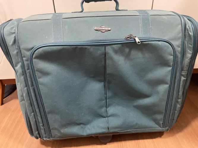 Mala América tourister 32kg