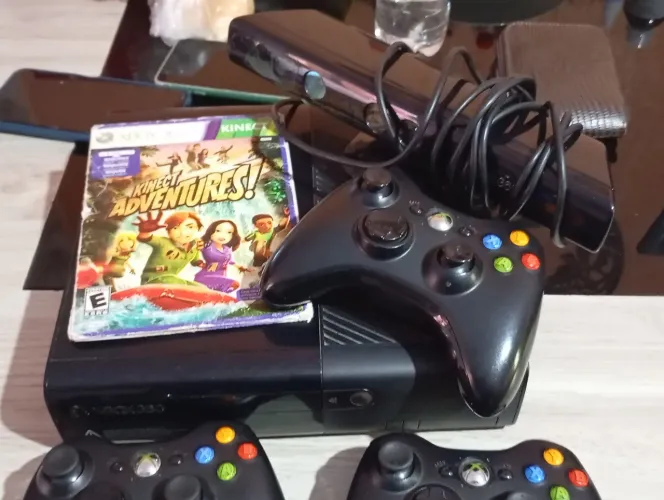 Xbox 360 com jogos